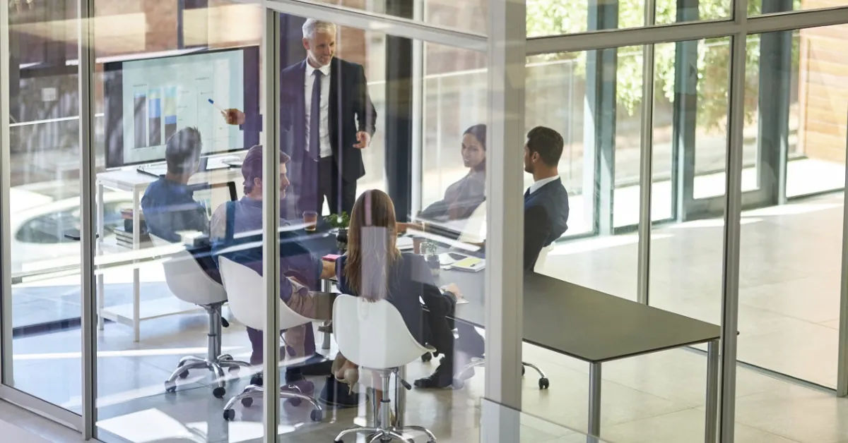 From Conferences to Town Halls: Why Live Polls Are the Future of Feedback